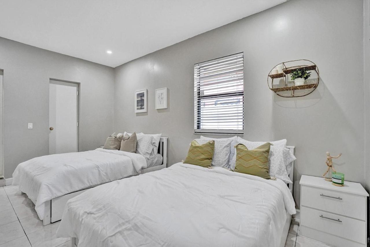 Luxury Rattan Getaway Villa Miami Bagian luar foto